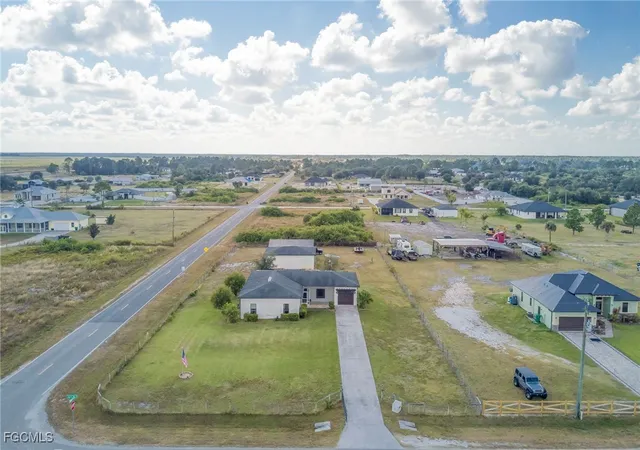 2nd image of 7717 16th Ter, Labelle, FL 33935 | MLS# 2025021267