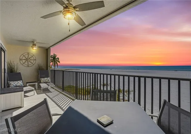 3rd image of 2532 Estero Blvd, Fort Myers Beach, FL 33931