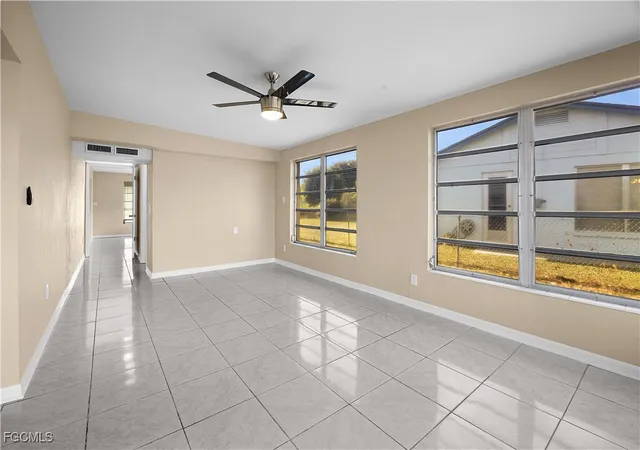 Homes for sale in North Fort Myers, FL | 275 Lakeview Dr, North Fort Myers, FL 33917 | MLS# 2025021336