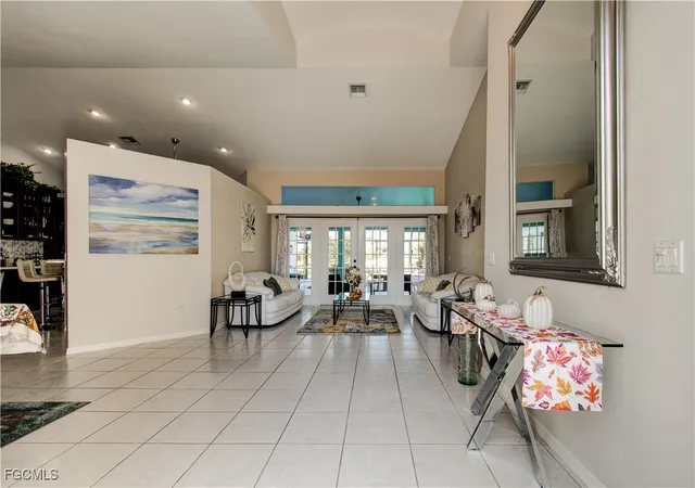 3rd image of 4332 Country Club Blvd, Cape Coral, FL 33904 | MLS# 2025021437