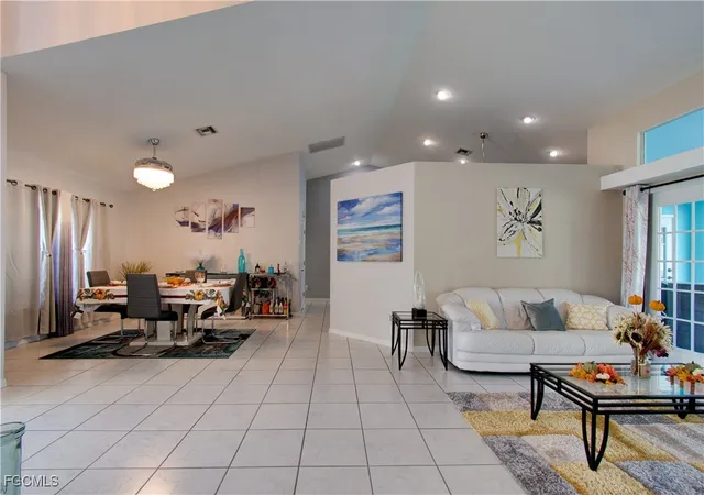 5th image of 4332 Country Club Blvd, Cape Coral, FL 33904 | MLS# 2025021437