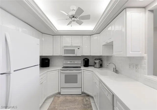 4th image of 320 Seaview Ct #709, Marco Island, FL 34145 | MLS# 225079689