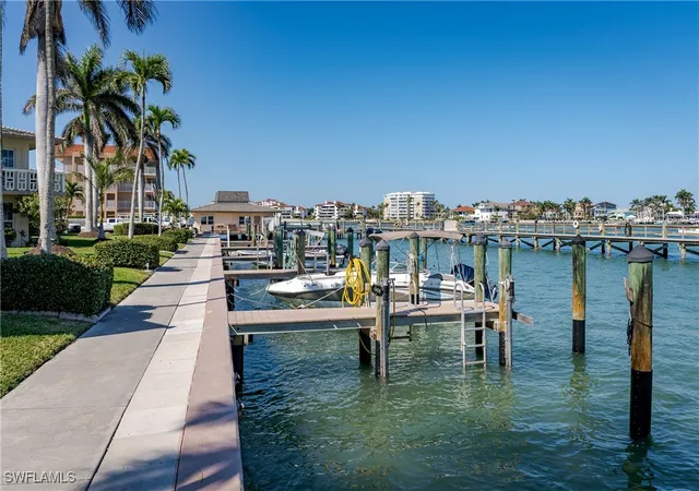 Homes for sale in Marco Island, FL | 1215 Edington Place, Marco Island, FL 34145 | Houzeo