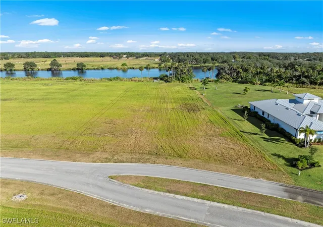 4th image of 22821 Yellow Button Ln, Alva, FL 33920 | MLS# 225080547