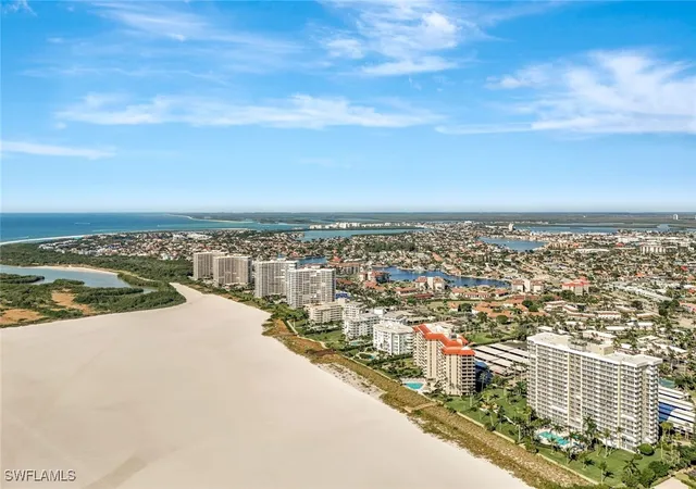 Listing Photo 5 - Condo for sale in building located at 140 Seaview Ct, Marco Island, FL 34145 - Unit #1803N