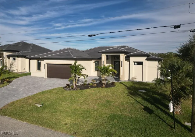 Photo 2 of Single family home for sale at 10474 Winnipeg St, Port Charlotte, FL 33981 | MLS# 2025021824 | Listing updated on 2026-07-15