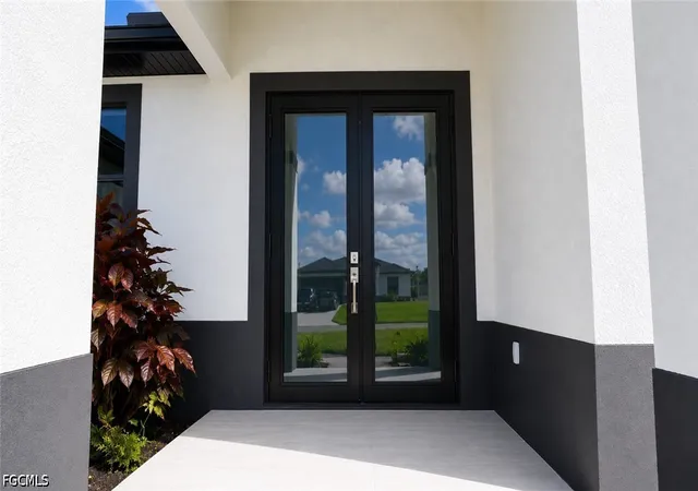 4th image of 147 Pearson St, Lehigh Acres, FL 33974 | MLS# 2025021889