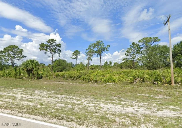 Photo 1 of Land for sale at 648 Columbus Blvd S, Lehigh Acres, FL 33974 | MLS# 225080887 | Listing updated on 2026-04-06