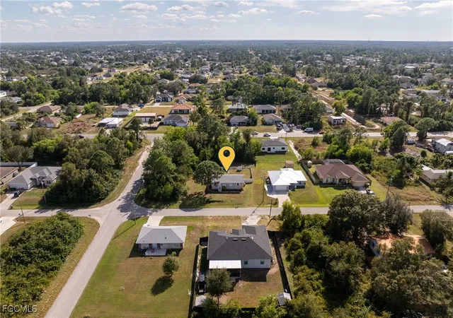 Homes for sale in Lehigh Acres, FL | 3503 22nd St Sw, Lehigh Acres, FL 33976 | MLS# 2025021915