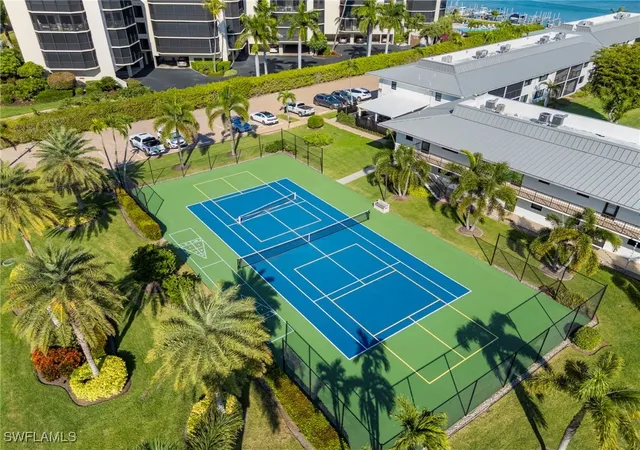 2nd image of 991 Collier Ct, Marco Island, FL 34145