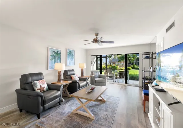 5th image of 991 Collier Ct, Marco Island, FL 34145