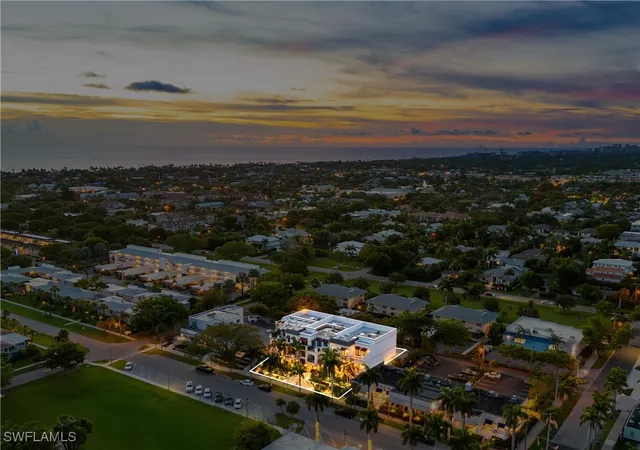 17th image of 745 12th Ave S #103, Naples, FL 34102 | MLS# 225081202