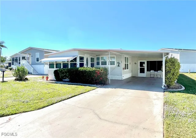 Photo 1 of Manufactured home for sale at 301 Dillard Ave, Fort Myers, FL 33908 | MLS# 2025022192 | Listing updated on 2026-04-27