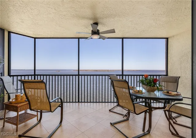 3rd image of 17080 Harbour Pt Dr, Fort Myers, FL 33908