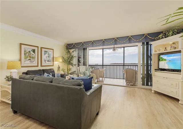 5th image of 17080 Harbour Point Dr #213, Fort Myers, FL 33908 | MLS# 2025022433