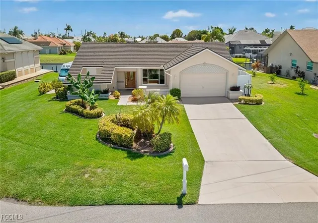 Photo 3 of Sale Pending at 4909 SW 8th Court, Cape Coral, FL 33914 | MLS# 2025022443 | Listing updated on 2026-01-10