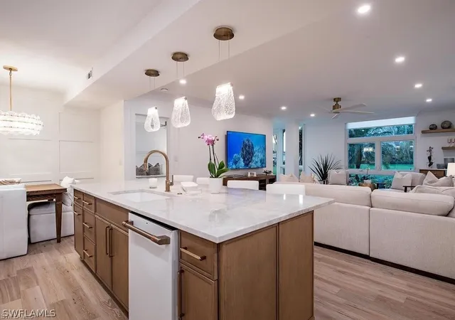 2nd image of 400 Park Shore Dr #102, Naples, FL 34103 | MLS# 225081626
