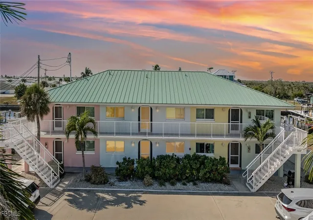 33rd image of 3211 Stringfellow Rd #104, Saint James City, FL 33956 | MLS# 2025022556
