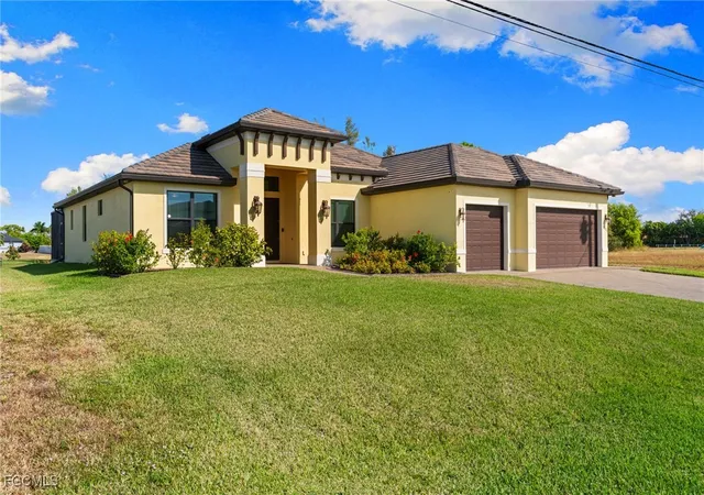 Photo 2 of Sale Pending at 1121 Sw 24th Street, Cape Coral, FL 33991 | MLS# 2025022591 | Listing updated on 2026-06-25