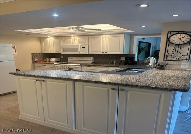 Photo 1 of Condo for sale at 5770 Trailwinds Dr #211, Fort Myers, FL 33907 | MLS# 2025022602 | Listing updated on 2026-08-28