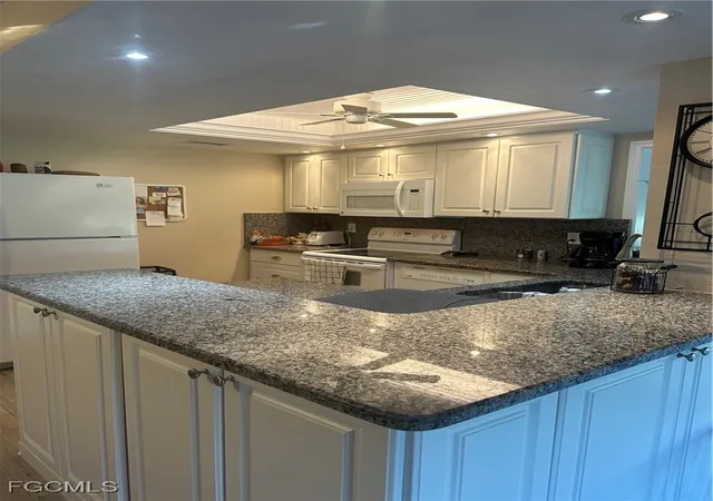 Photo 3 of Condo for sale at 5770 Trailwinds Dr #211, Fort Myers, FL 33907 | MLS# 2025022602 | Listing updated on 2026-08-28
