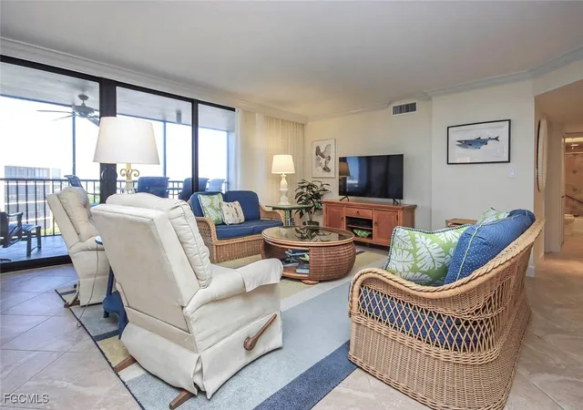 4th image of 1401 Middle Gulf Dr, Sanibel, FL 33957