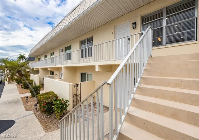 Photo 3 of Condo for sale at 843 SE 46th Lane #6, Cape Coral, FL 33904 | MLS# 2025022956 | Listing updated on 2026-10-01