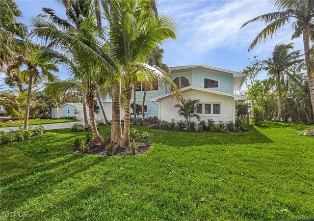 2nd image of 1543 San Carlos Bay Dr, Sanibel, FL 33957 | MLS# 2025023027