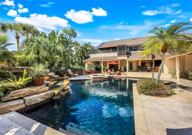 Photo 1 of Mansion for sale at 15620 Kinross Cir, Fort Myers, FL 33912 | MLS# 225082008 | Listing updated on 2026-03-17