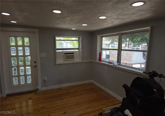 Photo 3 of Single family home for sale at 3207 Broadway, Fort Myers, FL 33901 | MLS# 2025023063 | Listing updated on 2026-06-10
