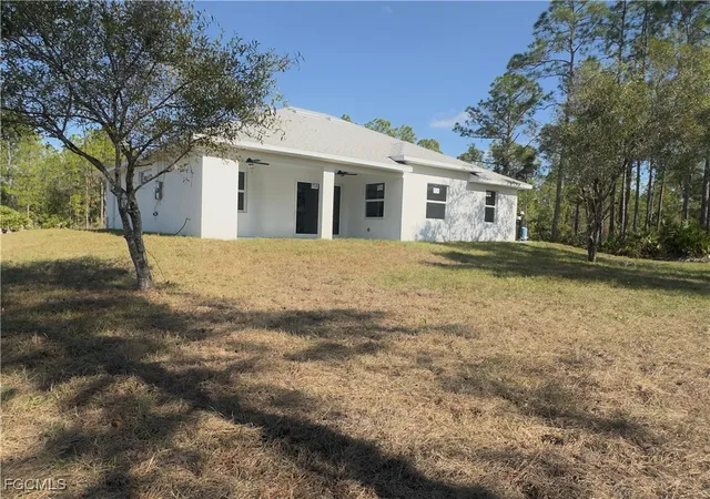 Photo 3 of Single family home for sale at 315 Spokane Ave, Lehigh Acres, FL 33972 | MLS# 2025023275 | Listing updated on 2026-09-01