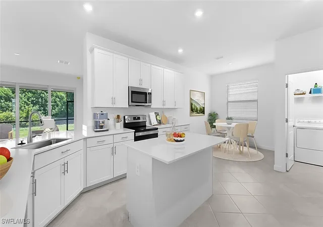 3rd image of 1553 Double Eagle Trl, Naples, FL 34120 | MLS# 225081904