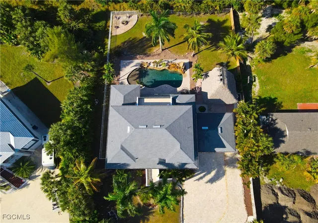 3rd image of 16700 Wisteria Dr, Fort Myers, FL 33908 | MLS# 2025023404