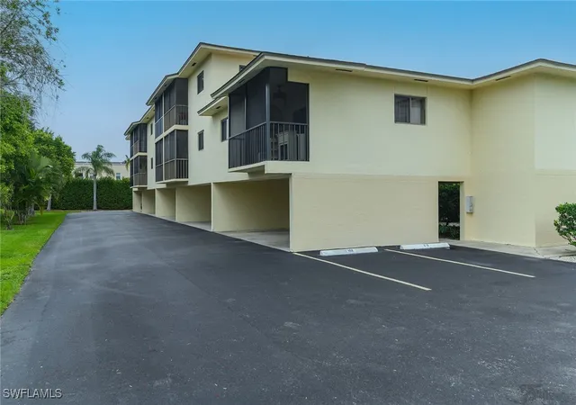 2nd image of 835 W Elkcam Cir #205, Marco Island, FL 34145 | MLS# 225082330