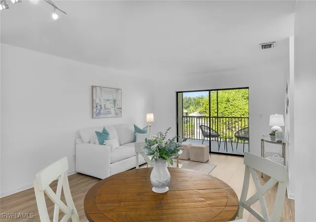 5th image of 835 W Elkcam Cir #205, Marco Island, FL 34145 | MLS# 225082330