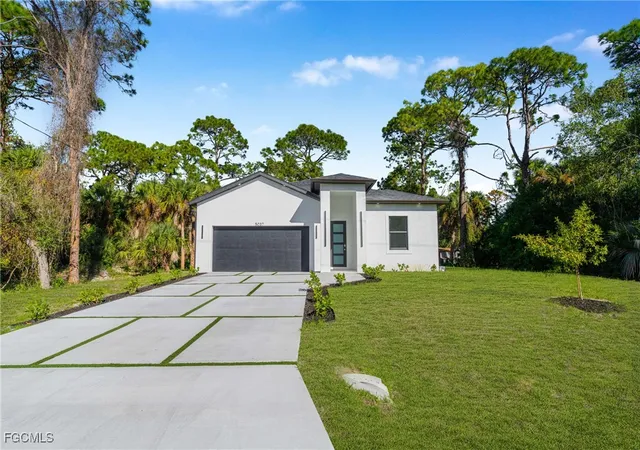 5th image of 5037 Pinetree Cir, Labelle, FL 33935 | MLS# 2025023505