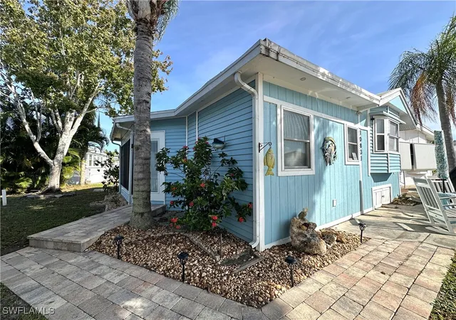 Homes for sale in Estero, FL | 10831 Vireo Cir, Estero, FL 33928 | MLS# 225082533