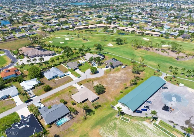 3rd image of 1011 Sw 21St Ln, Cape Coral, FL 33991 | MLS# 2025023683