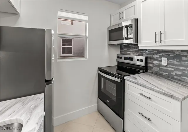 3rd image of 641 12Th Ave S, Naples, FL 34102