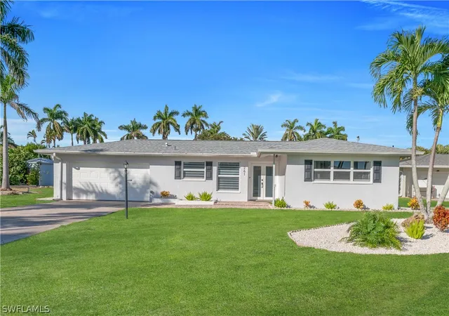 Homes for sale in Cape Coral, FL | 261 Bayshore Dr, Cape Coral, FL 33904 | MLS# 225083085