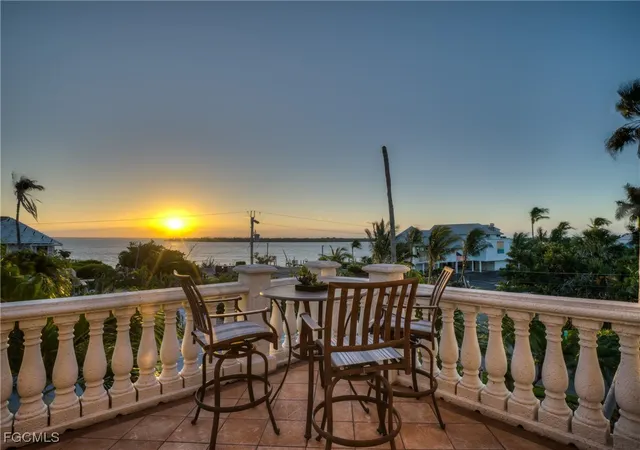 4th image of 15160 Captiva Dr, Captiva, FL 33924 | MLS# 2025024133