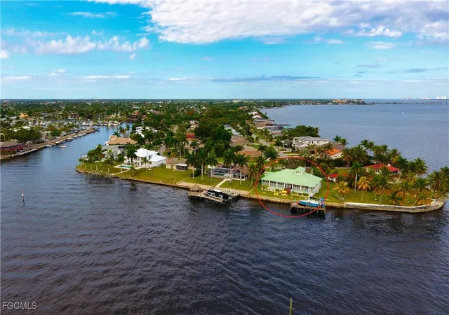 1st image of 1218 Flamingo Dr, Cape Coral, FL 33904 | MLS# 2025024251