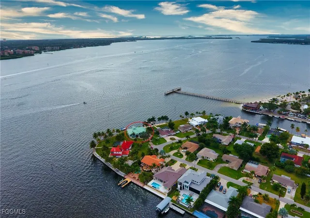 Photo 3 of Single family home for sale at 1218 Flamingo Dr, Cape Coral, FL 33904 | MLS# 2025024251 | Listing updated on 2026-08-04