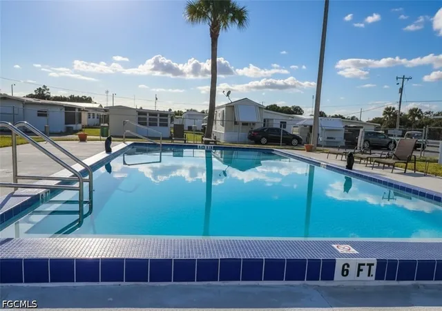 3rd image of 1339 Old Lakeport Rd #30B, Moore Haven, FL 33471 | MLS# 2025024320