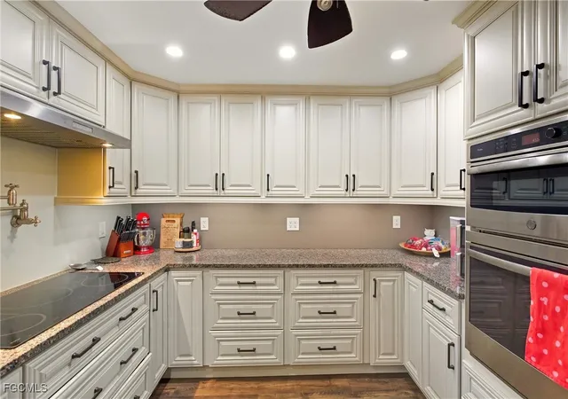 5th image of 19550 Nalle Rd, North Fort Myers, FL 33917 | MLS# 2025024382