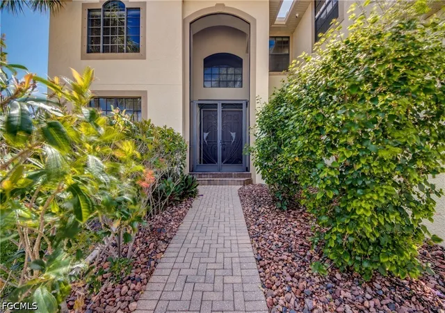 5th image of 5601 Del Rio Ct, Cape Coral, FL 33904 | MLS# 2025024497
