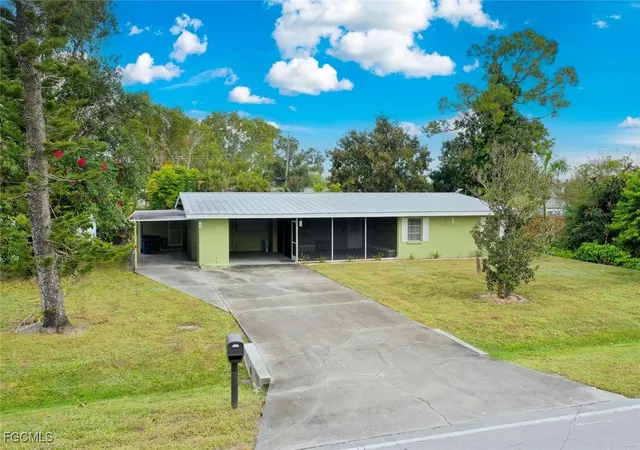 1st image of 2285 Sunrise Blvd, Fort Myers, FL 33907 | MLS# 2025024600
