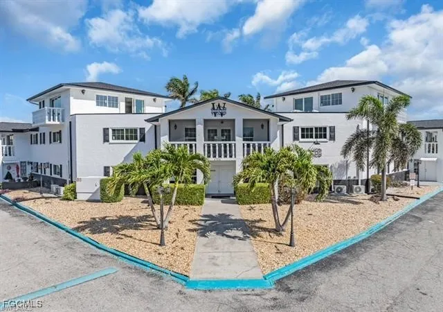 Homes for sale in Fort Myers, FL | 3706 Broadway #26, Fort Myers, FL 33901 | MLS# 2025024603