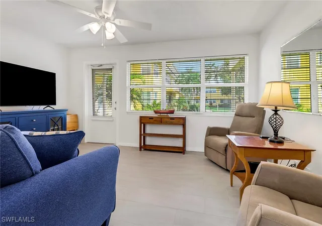 5th image of 207 8Th Ave S, Naples, FL 34102