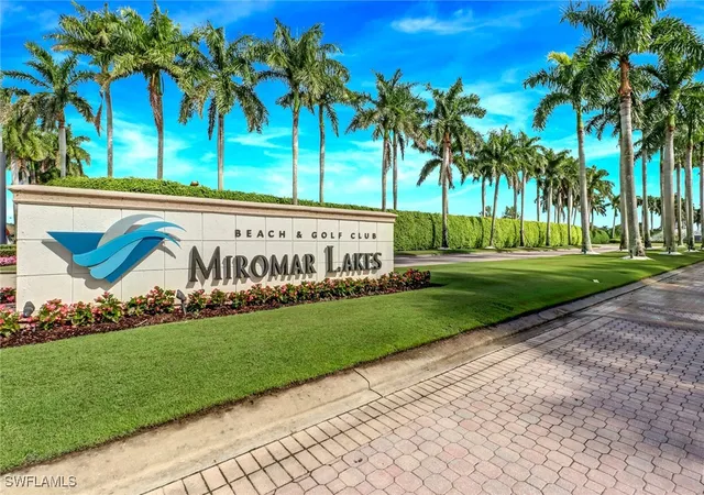 Homes for sale in Miromar Lakes, FL | 10304 Porto Romano Dr, Miromar Lakes, FL 33913 | MLS# 225083480